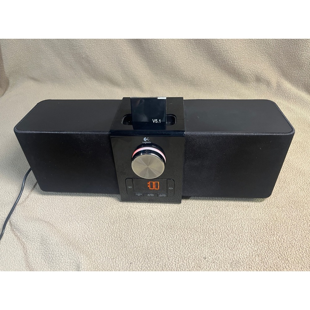 Logitech Pure-Fi Express Plus S-00067 iPod/iPhone Speaker with BT adapter